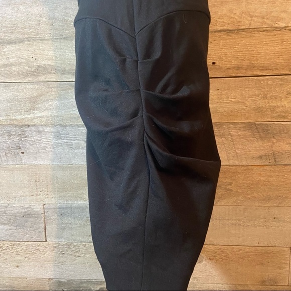 Cynthia Steffe women’s ruched little black dress in size 6 - Picture 8 of 10